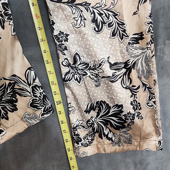 Linea Donatella Satin Pajamas Set Button-Front‎ Size Medium - Picture 7 of 10